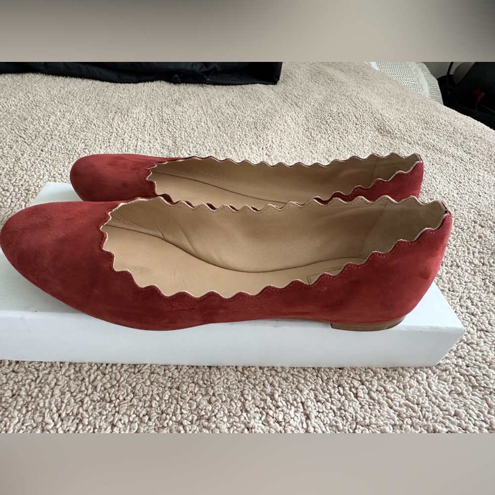 Chloe ballerina scallop flats